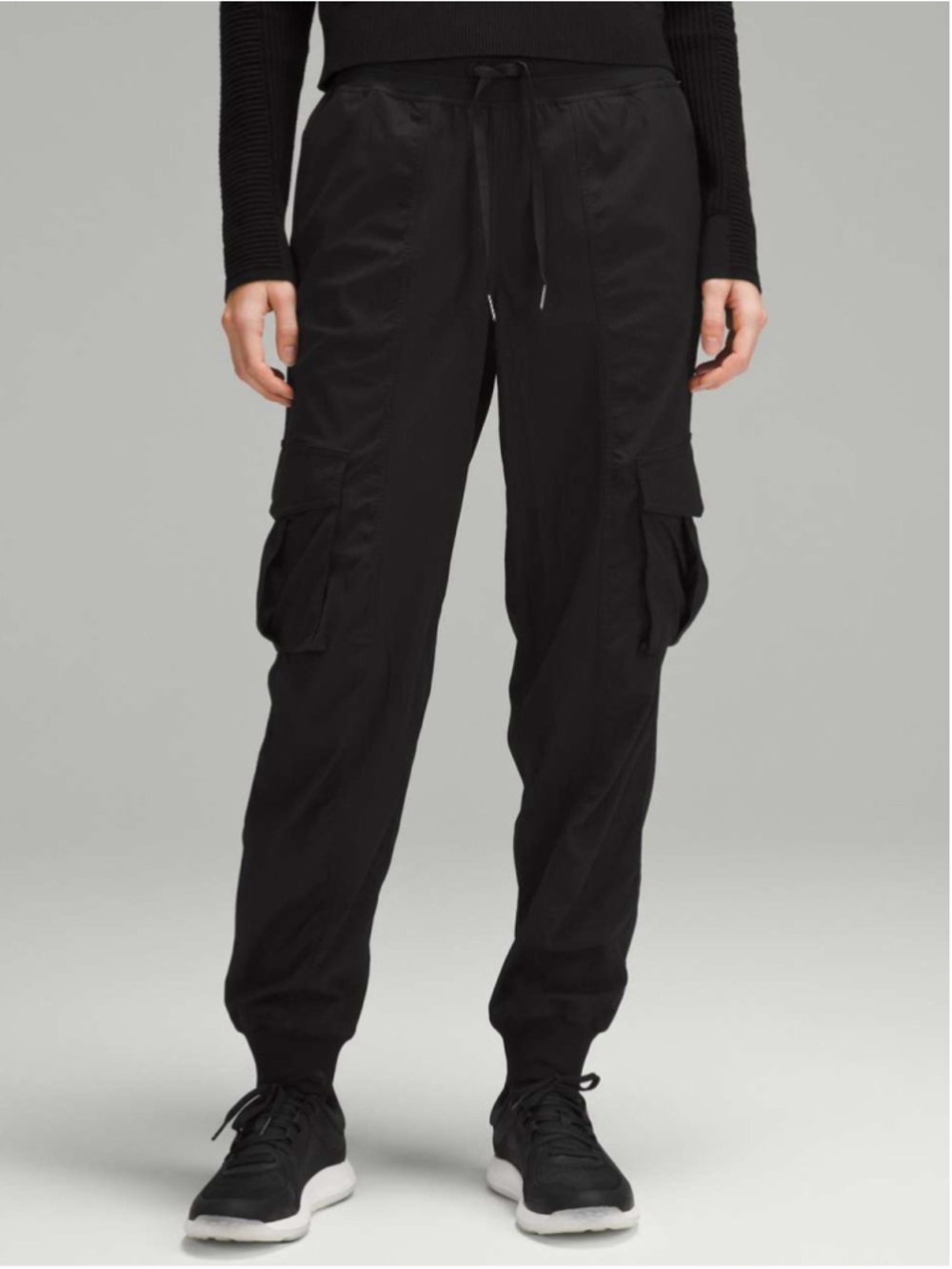Lululemon Dance Studio Relaxed-Fit Mid-Rise Cargo Jogger Black Size Medium